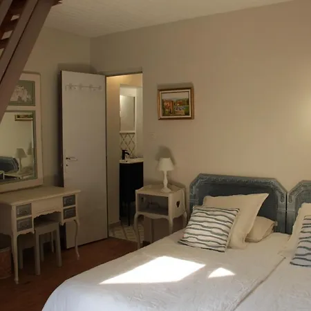 La Cassine, Des Lucioles En Provence Affittacamere